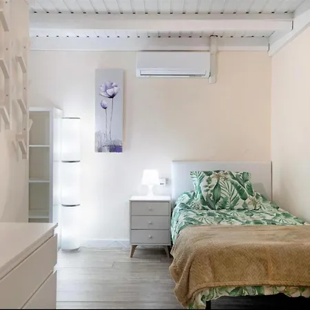 Vakantiehuis Casa Atilana Luxe Con Piscina Climatizada Privada,aire Acondicionado,terraza Privada E Independiente,wi-fi *