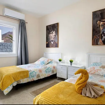 Casa Atilana Luxe Con Piscina Climatizada Privada,aire Acondicionado,terraza Privada E Independiente,wi-fi *