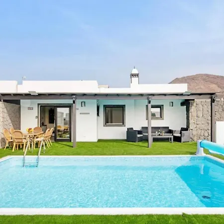 Casa Atilana Luxe Con Piscina Climatizada Privada,aire Acondicionado,terraza Privada E Independiente,wi-fi 펜션