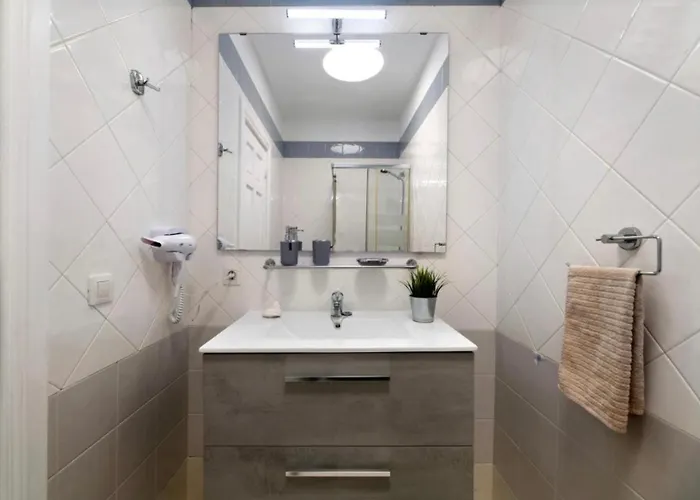 Dom wakacyjny Casa Atilana Luxe Con Piscina Climatizada Privada,aire Acondicionado,terraza Privada E Independiente,wi-fi Playa Blanca (Lanzarote)