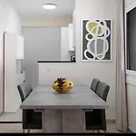 Casa Atilana Luxe Con Piscina Climatizada Privada,aire Acondicionado,terraza Privada E Independiente,wi-fi Playa Blanca (Lanzarote)